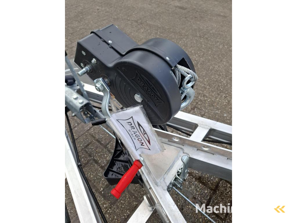 Blyss Silverstone light 450x210 2700kg