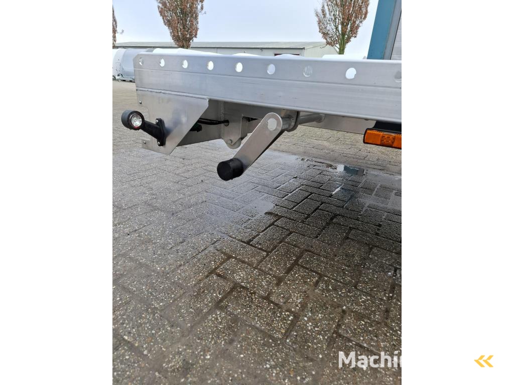 Blyss Silverstone light 450x210 2700kg