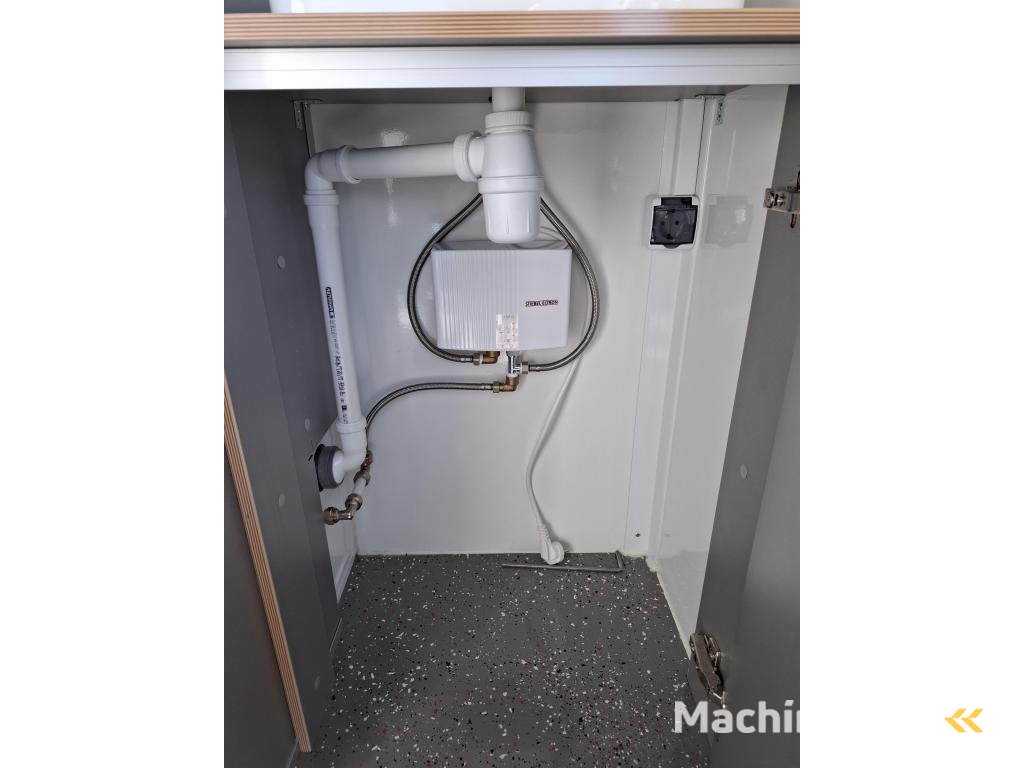 Blyss Toiletwagen 350x220x230