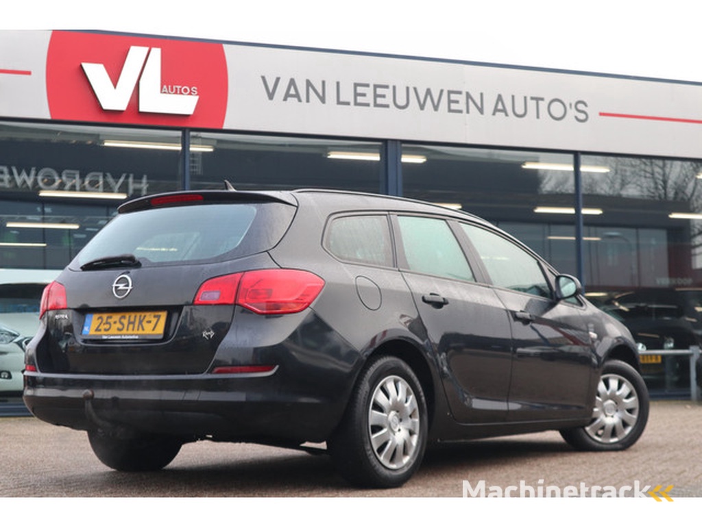 Opel Astra Sports Tourer 1.4 Edition