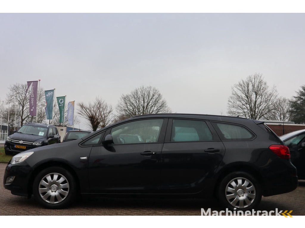 Opel Astra Sports Tourer 1.4 Edition