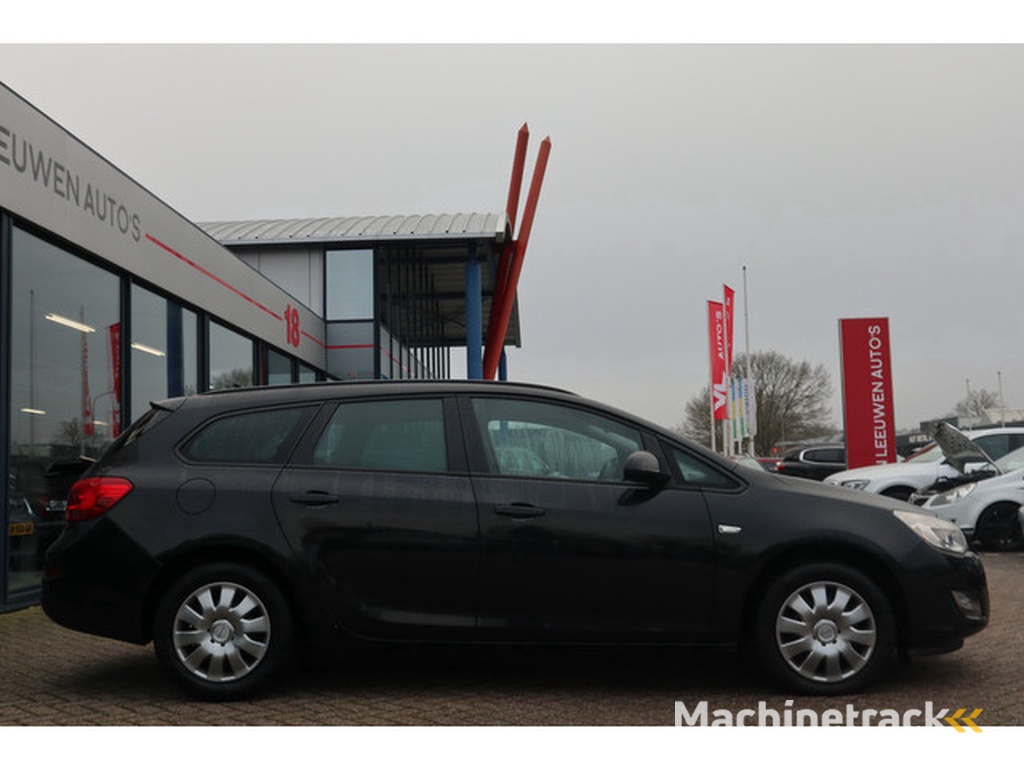 Opel Astra Sports Tourer 1.4 Edition