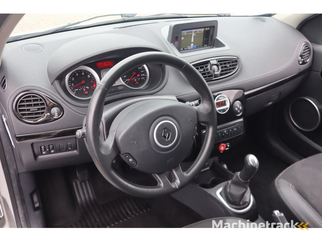 Renault Clio Estate 1.2 TCE Night & Day