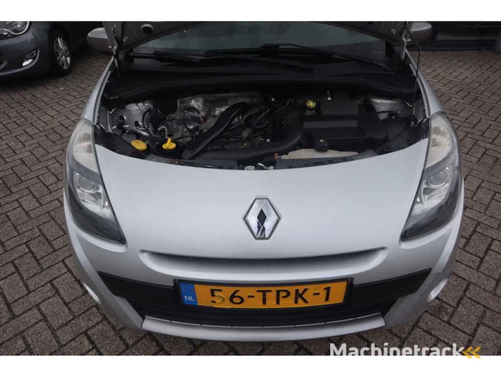 Renault Clio Estate 1.2 TCE Night & Day