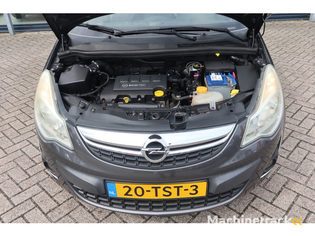 Opel Corsa 1.2-16V Anniversary Edition