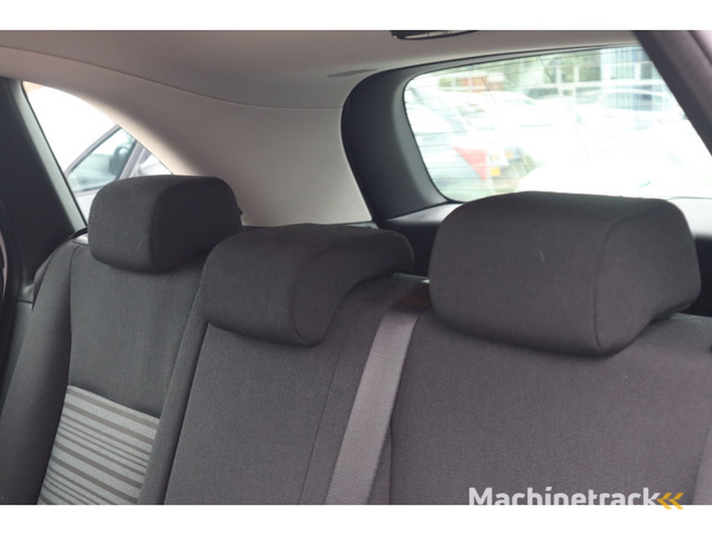 Mercedes-Benz B-klasse 180 Ambition