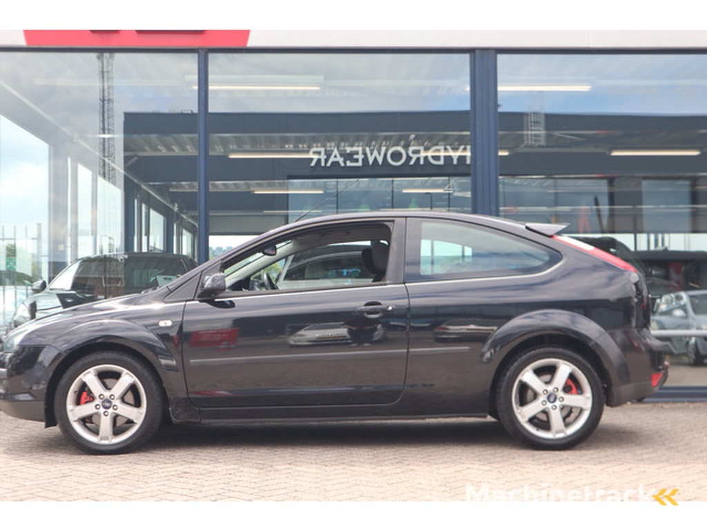 Ford Focus 2.0-16V Rally Edition