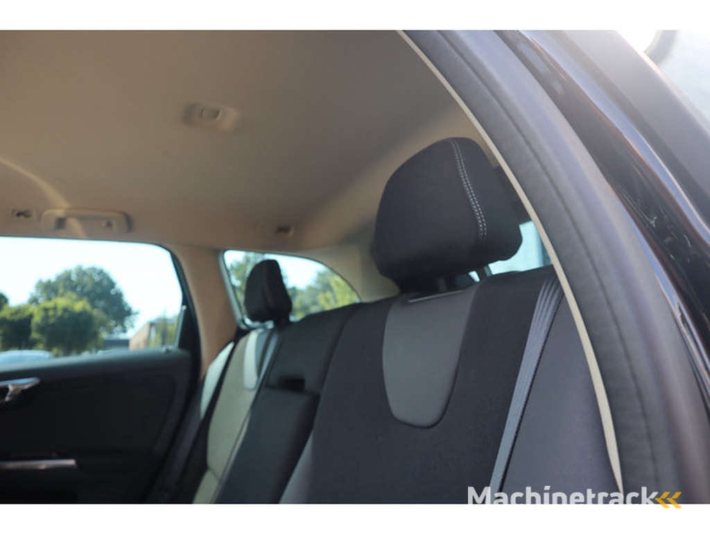 Volvo XC60 2.0 T5 Summum