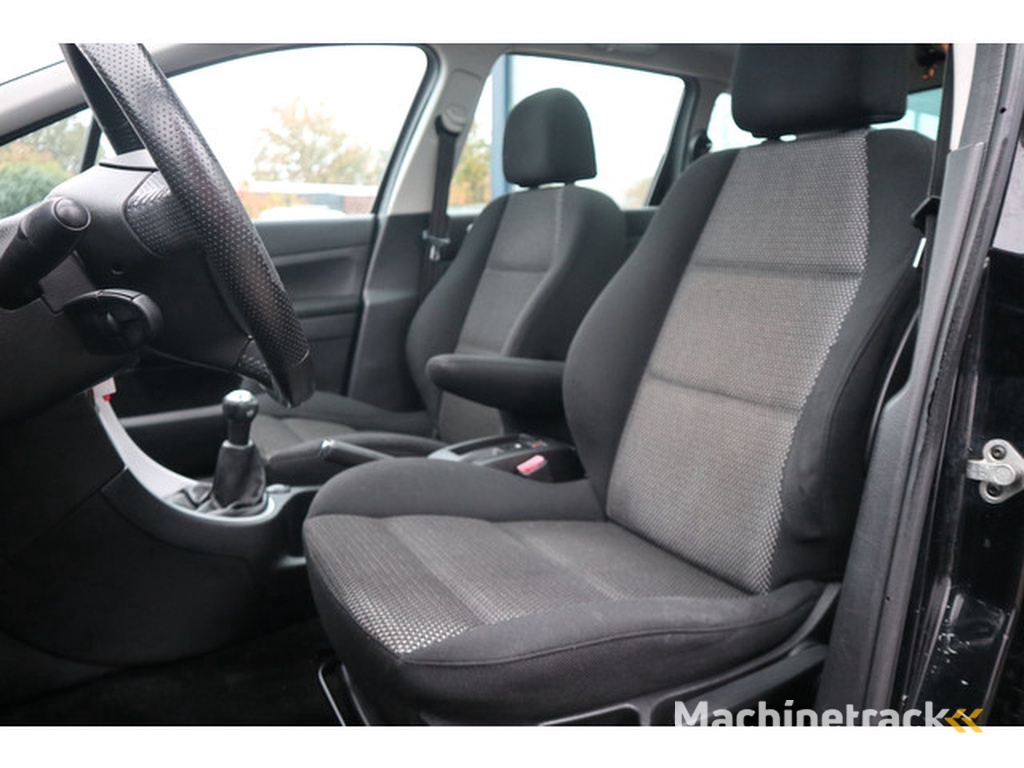 Peugeot 307 SW 2.0-16V Premium