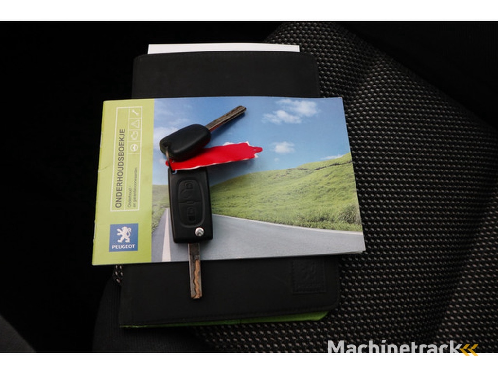 Peugeot 307 SW 2.0-16V Premium