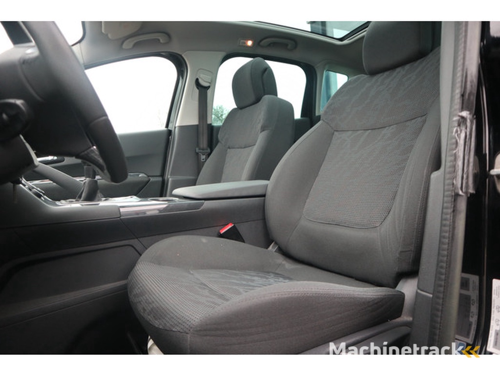 Peugeot 3008 1.6 VTi Style