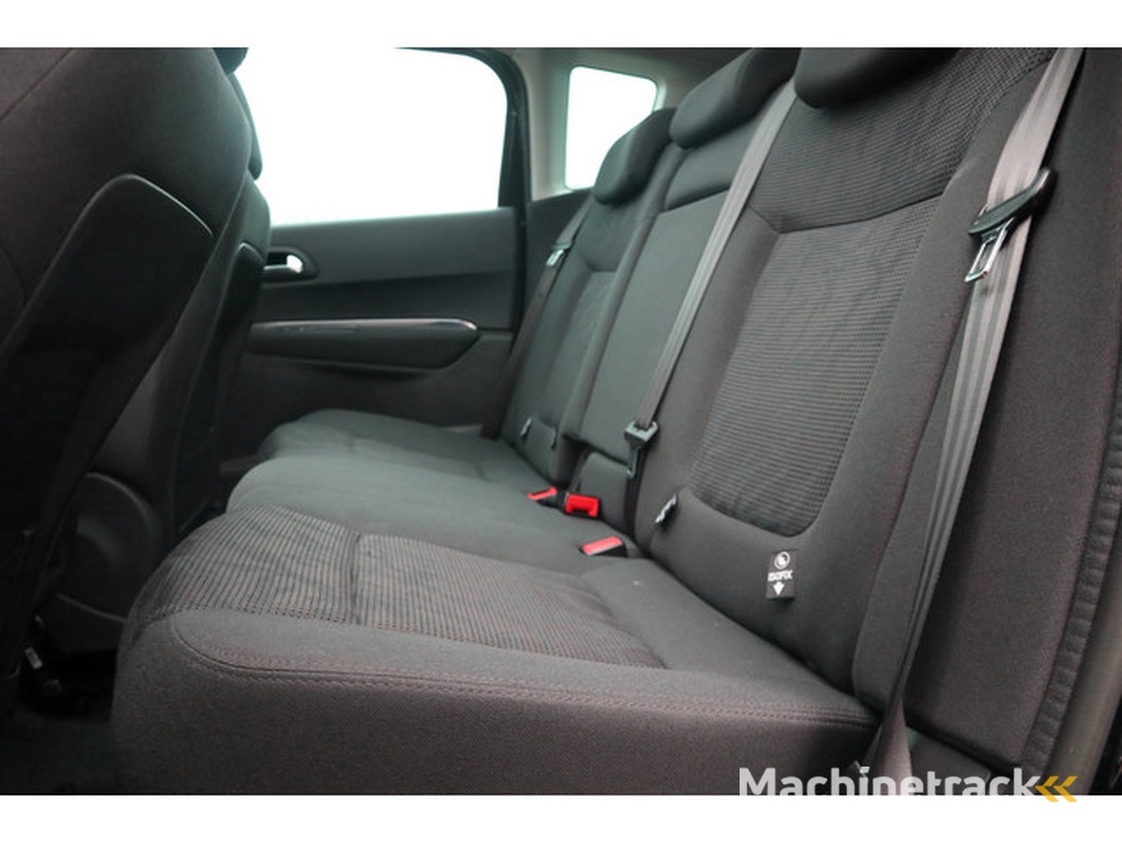 Peugeot 3008 1.6 VTi Style