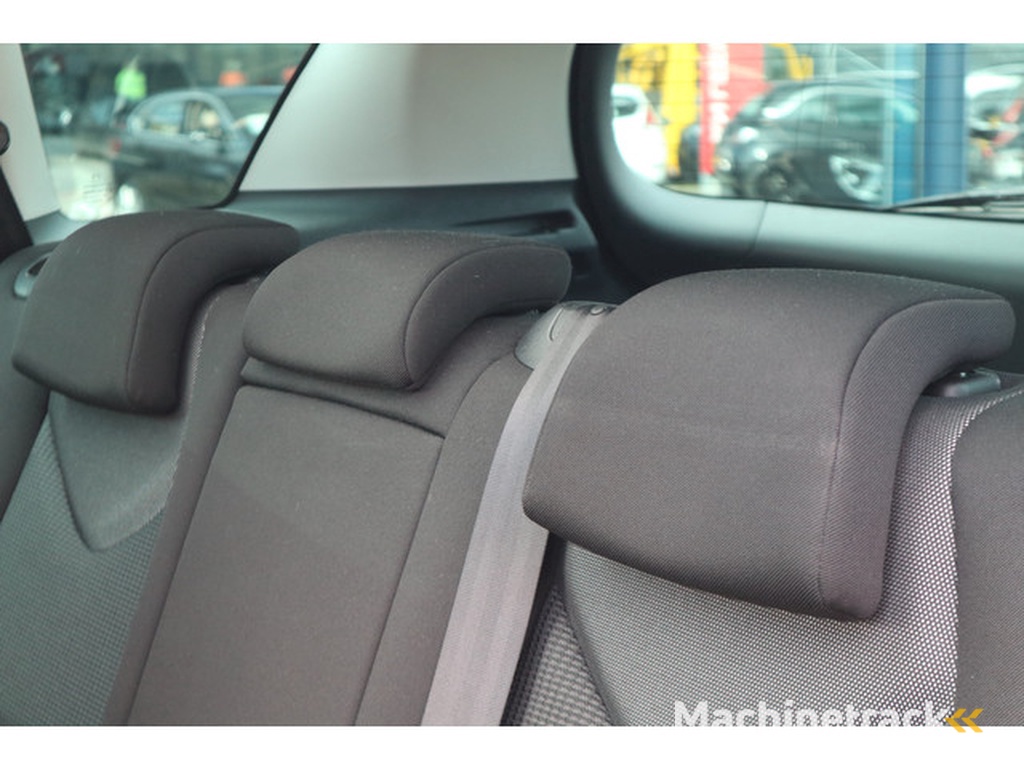 Peugeot 308 SW 1.6 THP Sportium