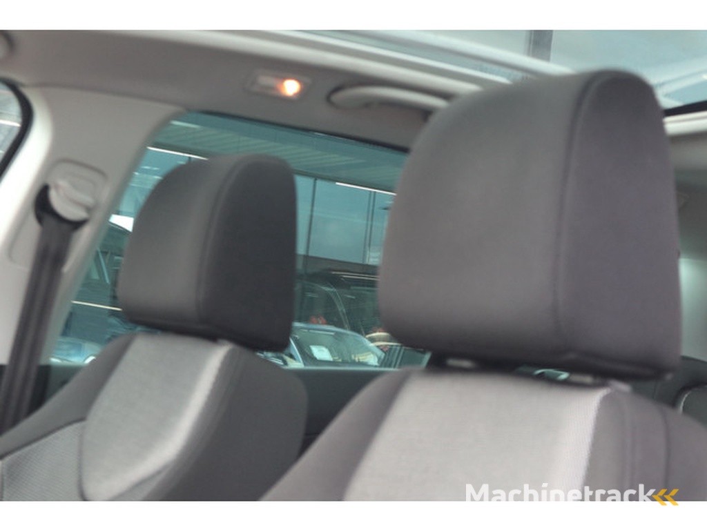 Peugeot 308 SW 1.6 THP Sportium