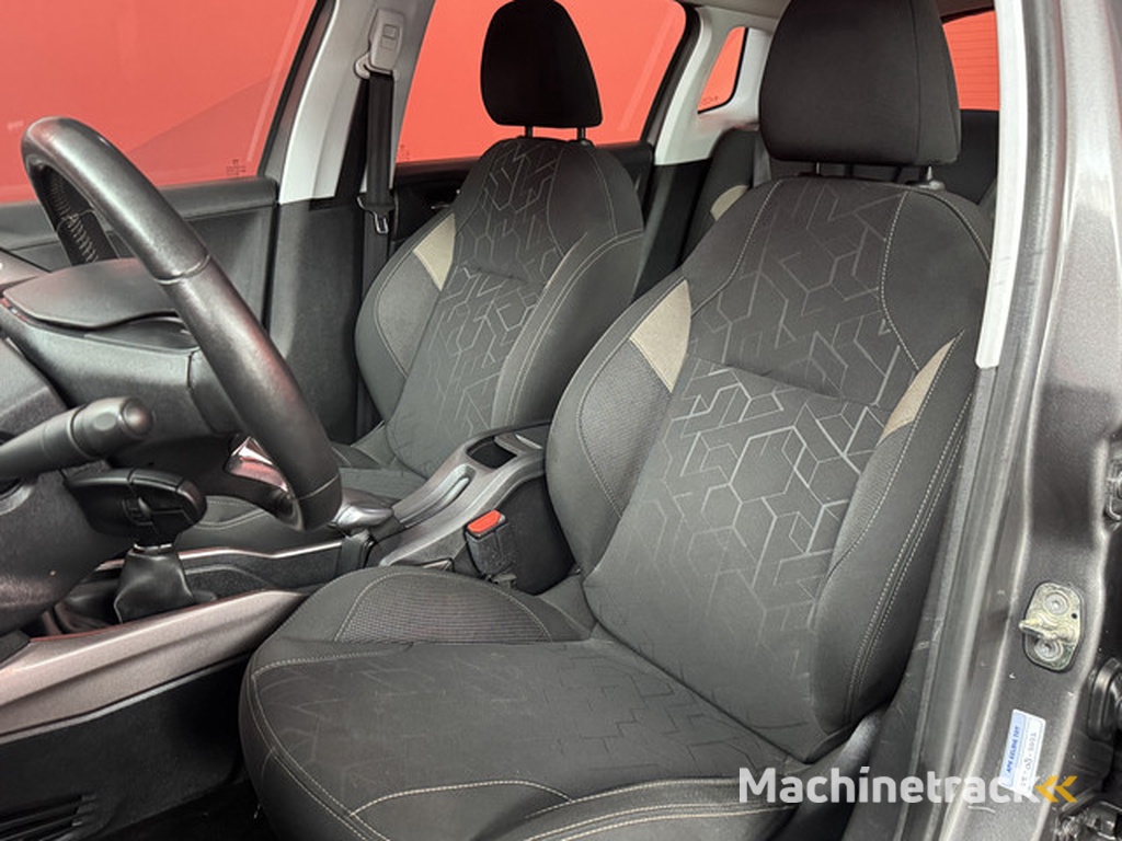 Peugeot 2008 1.2 VTi Blue Lease