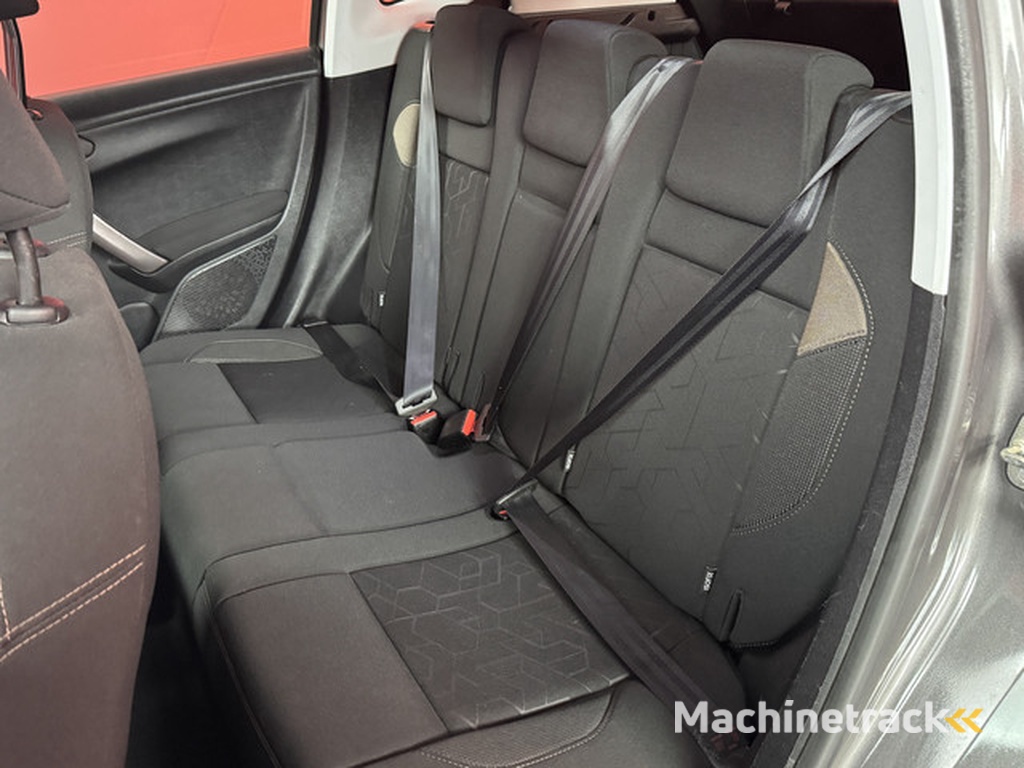 Peugeot 2008 1.2 VTi Blue Lease