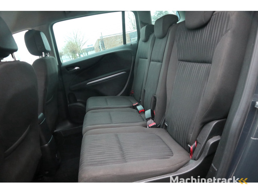 Opel Zafira Tourer 1.4 Cosmo 7p.