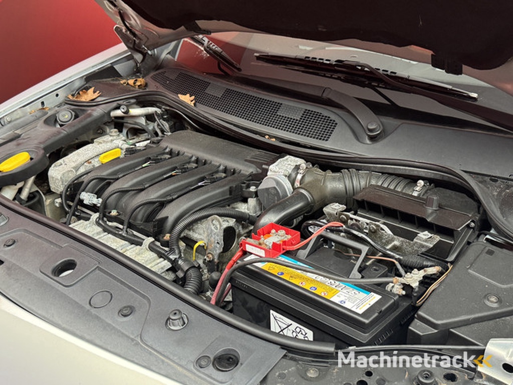 Renault Mégane Coupé-Cabriolet 2.0-16V Privilège Luxe