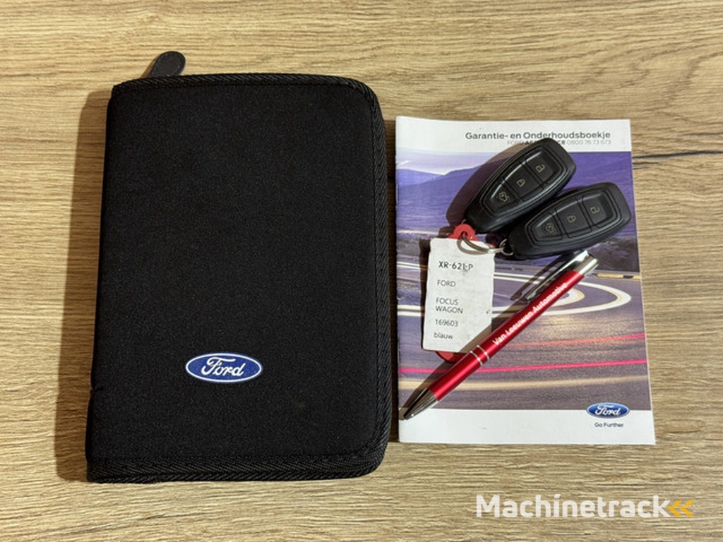 Ford Focus Wagon 1.0 EcoBoost ST Line Business