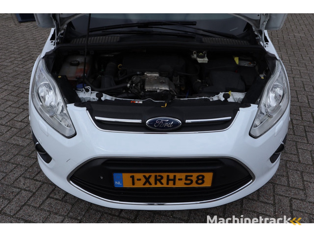 Ford C-Max Titanium