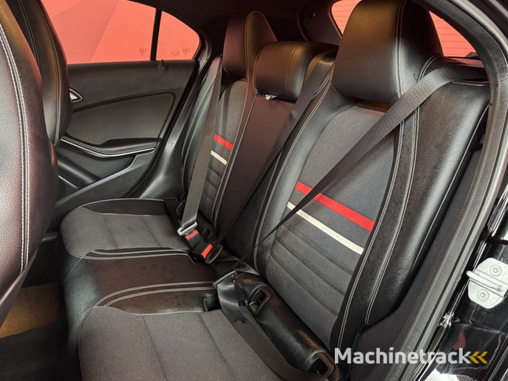 Mercedes-Benz A-klasse 180 Ambition