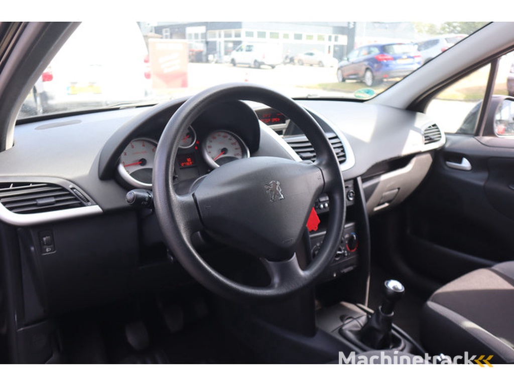 Peugeot 207 1.4 VTi XR