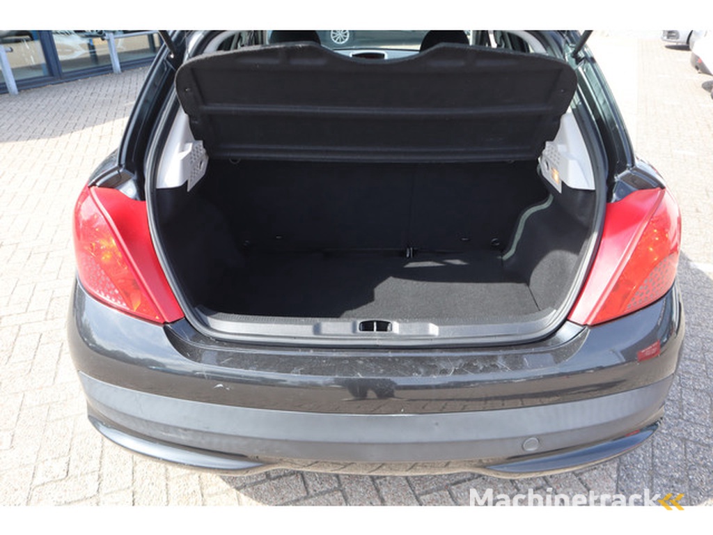 Peugeot 207 1.4 VTi XR