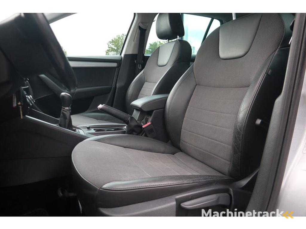 Skoda Octavia Combi Škoda  1.6 TDI Greentech Ambition Business