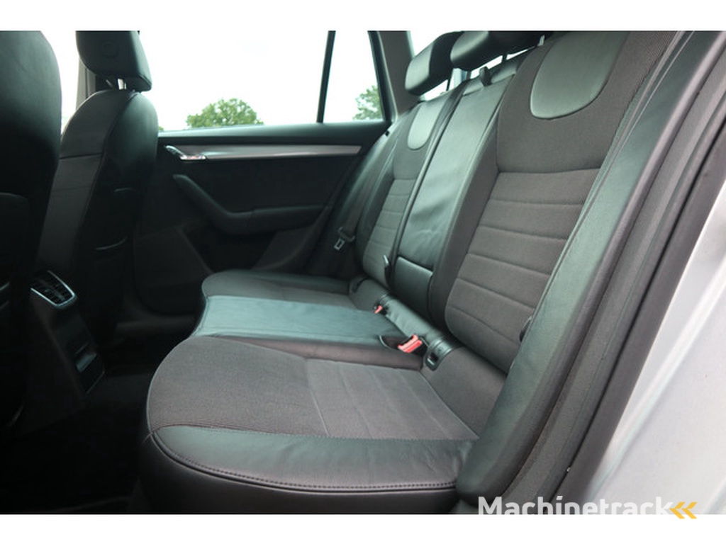 Skoda Octavia Combi Škoda  1.6 TDI Greentech Ambition Business