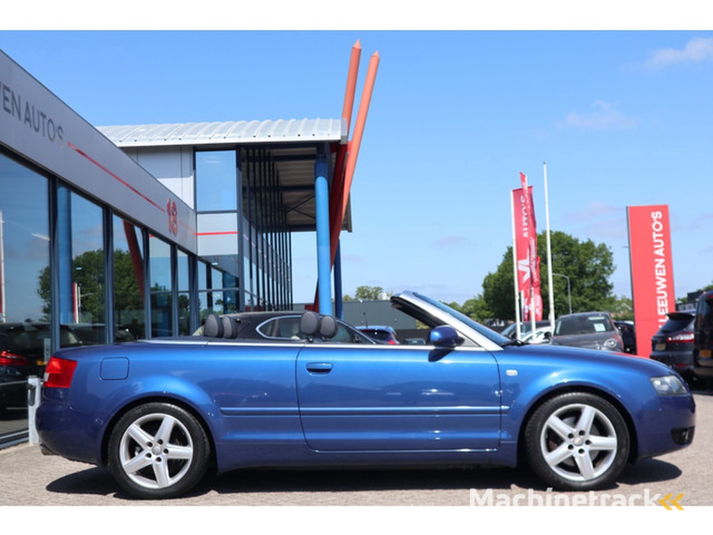 Audi A4 Cabriolet 2.4 V6 Exclusive