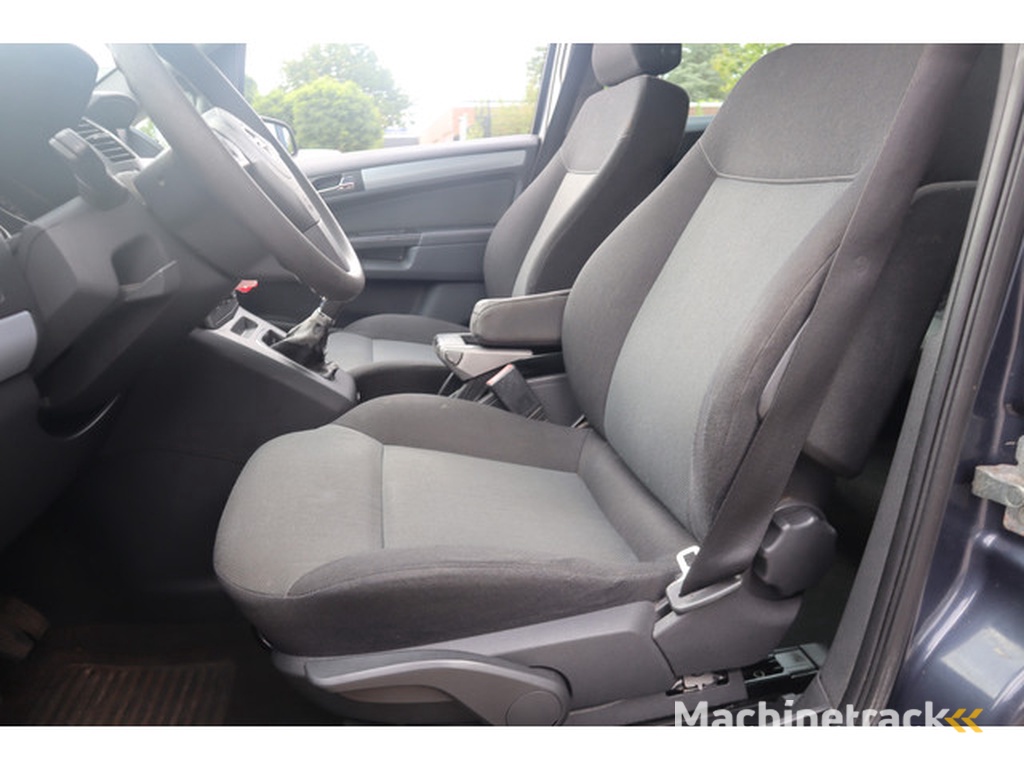 Opel Zafira 1.6 Enjoy