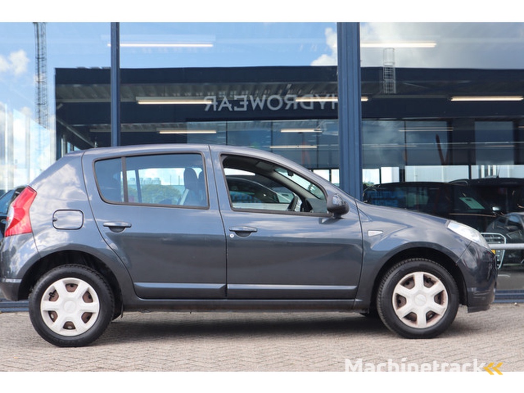 Dacia Sandero 1.2 Lauréate
