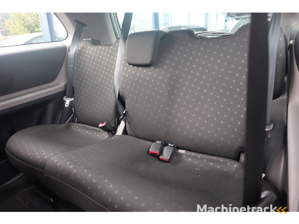 Toyota Yaris 1.0 VVTi Terra