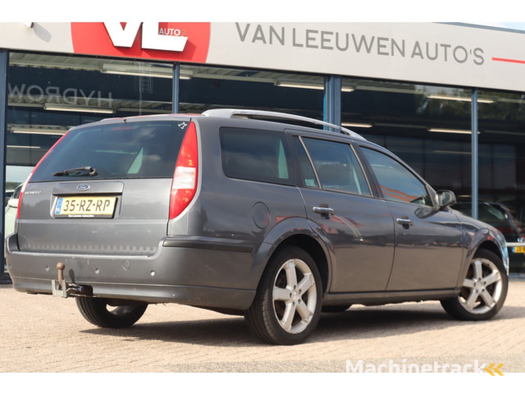 Ford Mondeo Wagon 1.8-16V Platinum