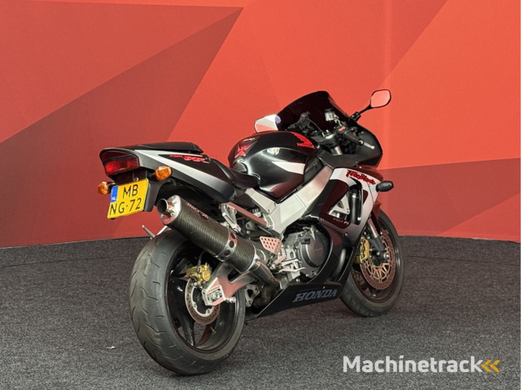 Honda CBR 900RR Fireblade Array  | Öhlins | Gearindicator |