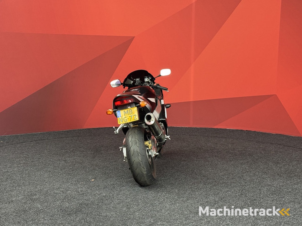 Honda CBR 900RR Fireblade Array  | Öhlins | Gearindicator |