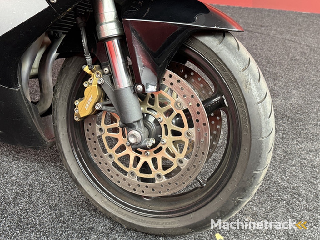 Honda CBR 900RR Fireblade Array  | Öhlins | Gearindicator |