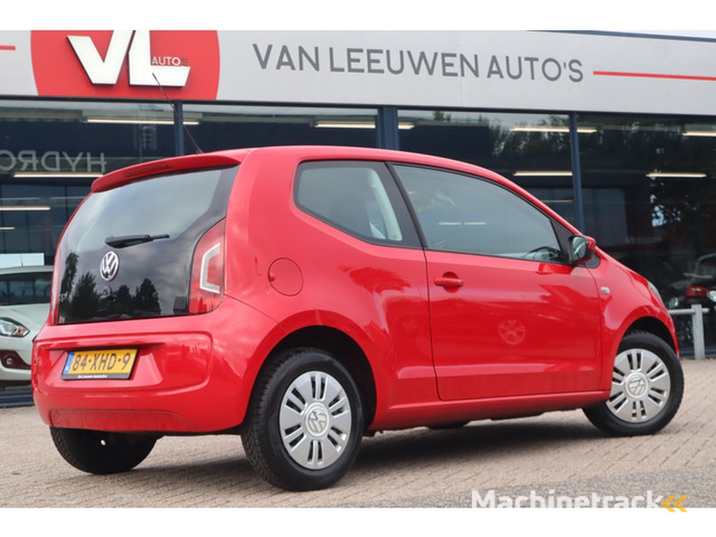 Volkswagen up! 1.0 move up!