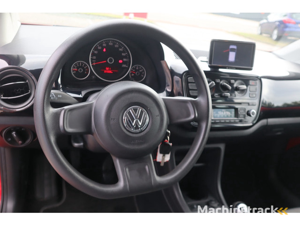 Volkswagen up! 1.0 move up!
