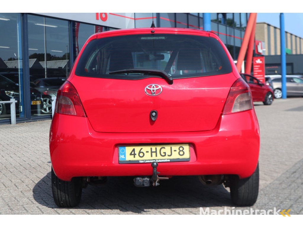 Toyota Yaris 1.3 VVTi Luna MMT