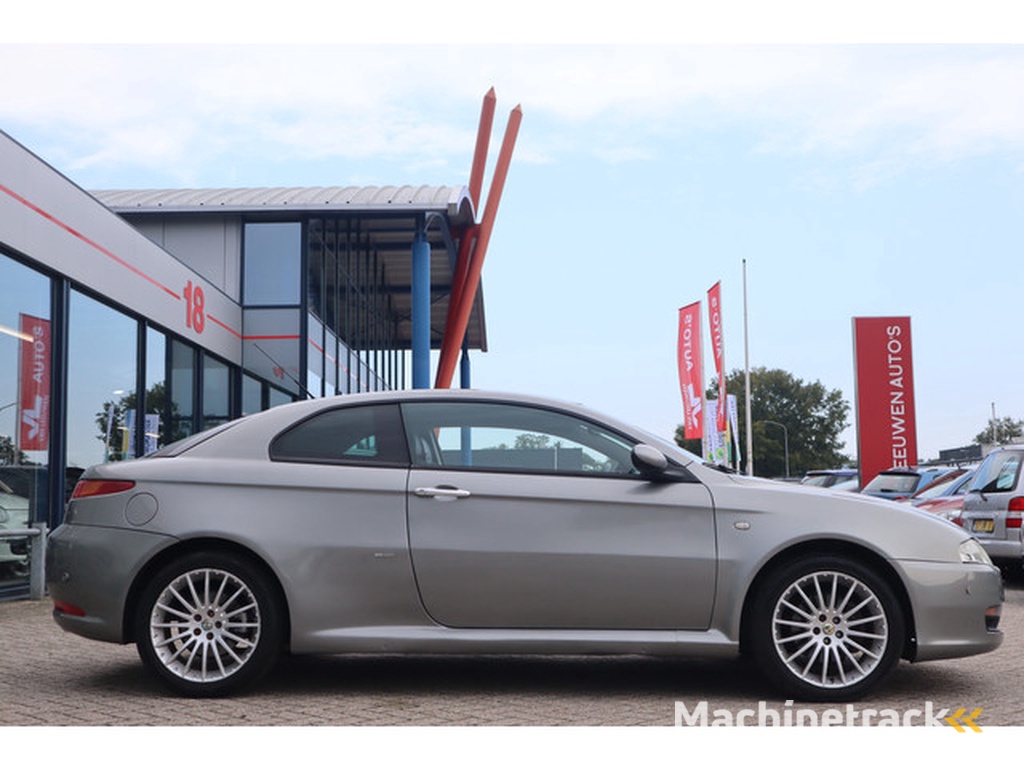 Alfa Romeo GT 2.0 JTS Distinctive Selespeed