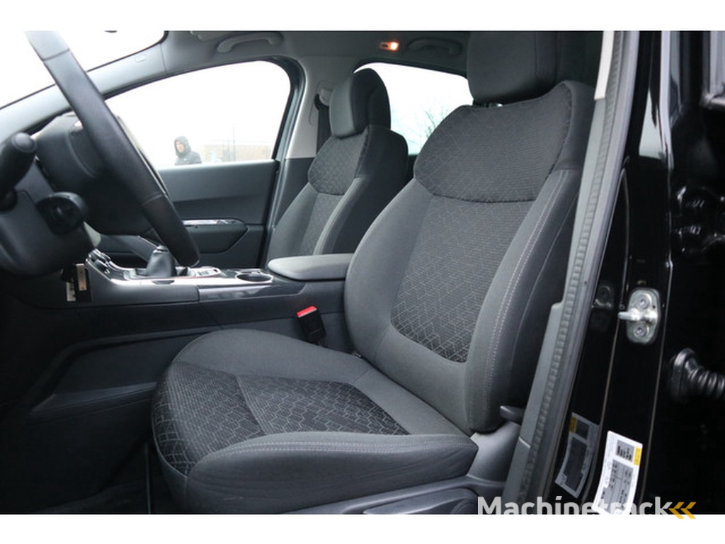 Peugeot 3008 1.2 PureTech Style