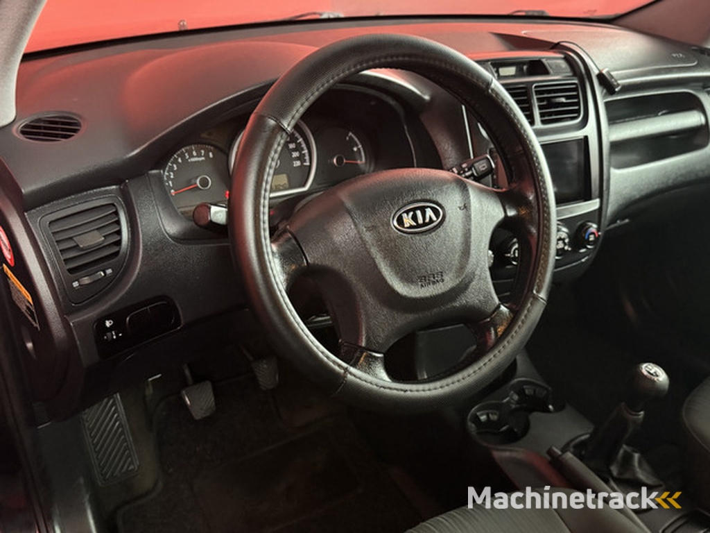 Kia Sportage 2.0 CVVT X-tra