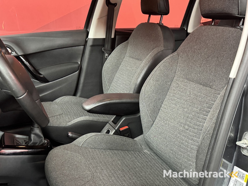 Citroen C3 Citroën  1.2 PureTech Selection