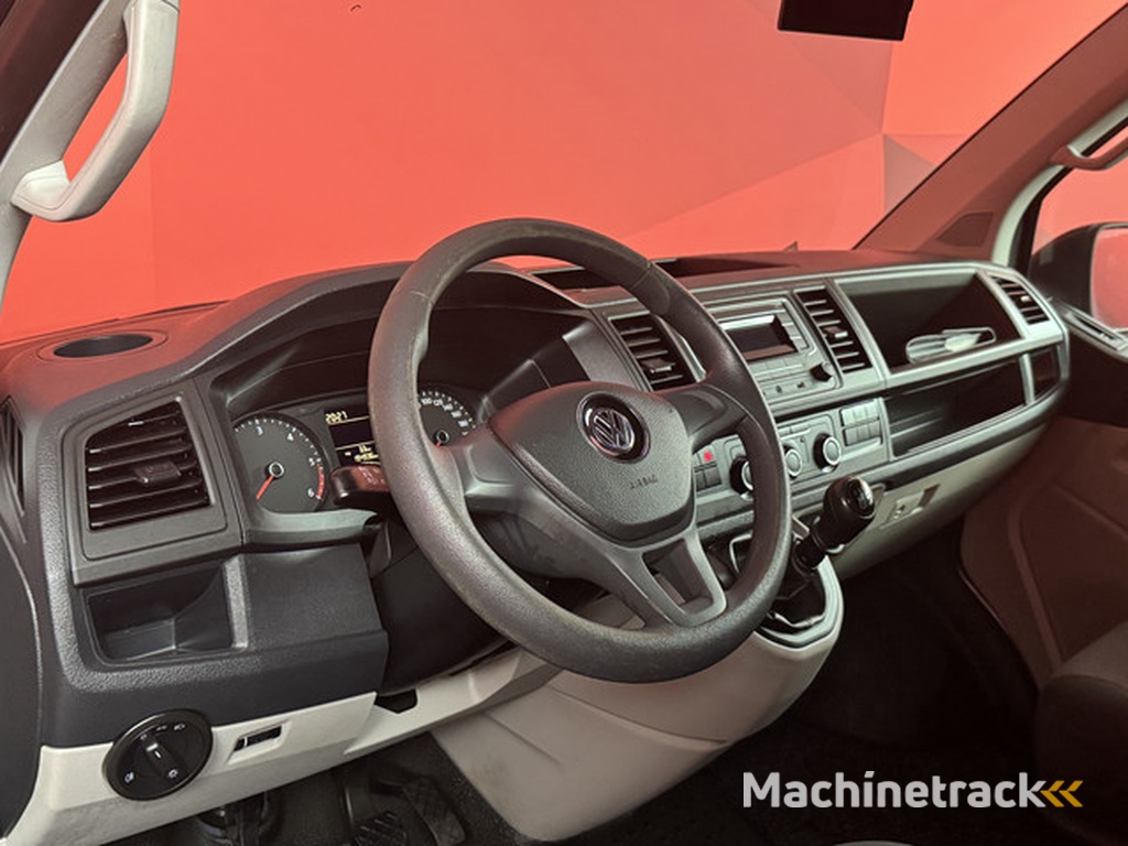 Volkswagen Transporter 2.0 TDI L1H1 Comfortline