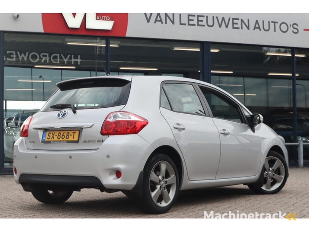 Toyota Auris 1.8 Full Hybrid Dynamic Business