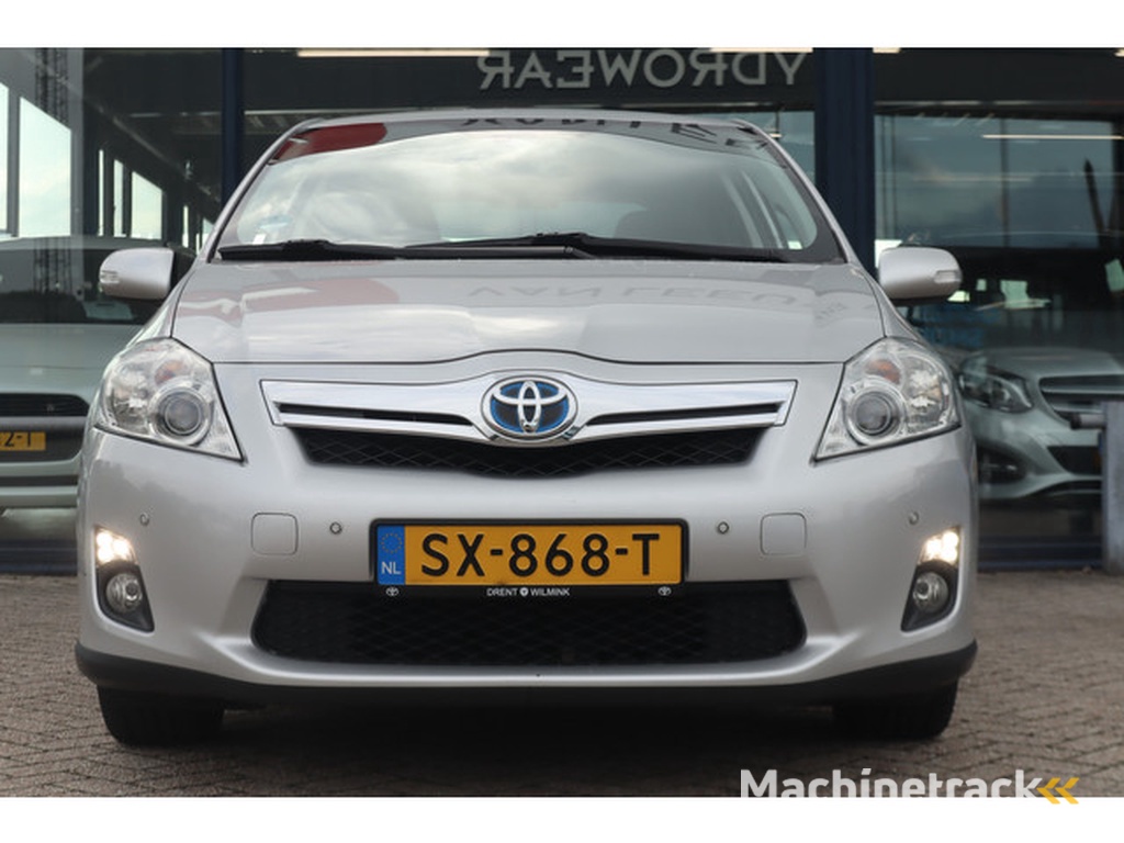 Toyota Auris 1.8 Full Hybrid Dynamic Business