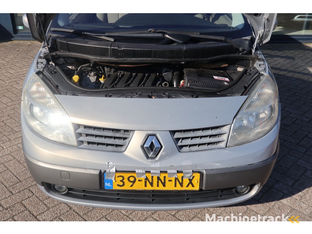Renault Scénic 2.0-16V Privilège Luxe