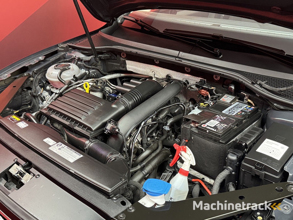 Volkswagen Passat Variant 1.4 TSI ACT Highline Business R