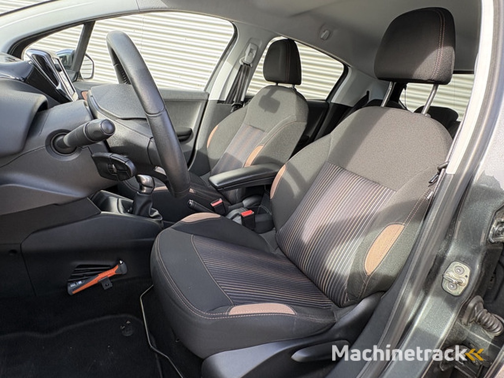 Peugeot 208 1.2 VTi Allure